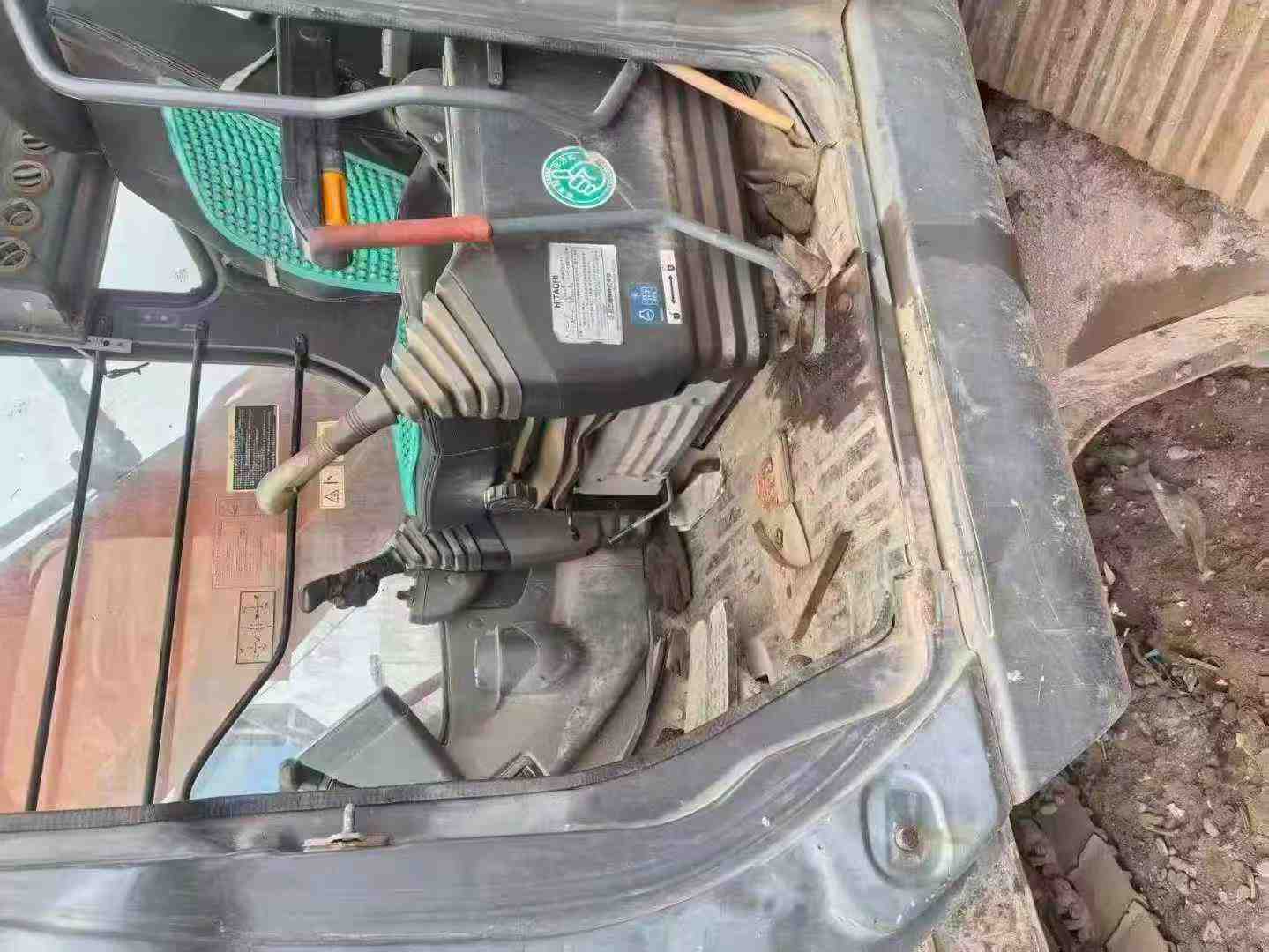 Used Hitachi ZX240-3 Excavator 2016 Model / 3