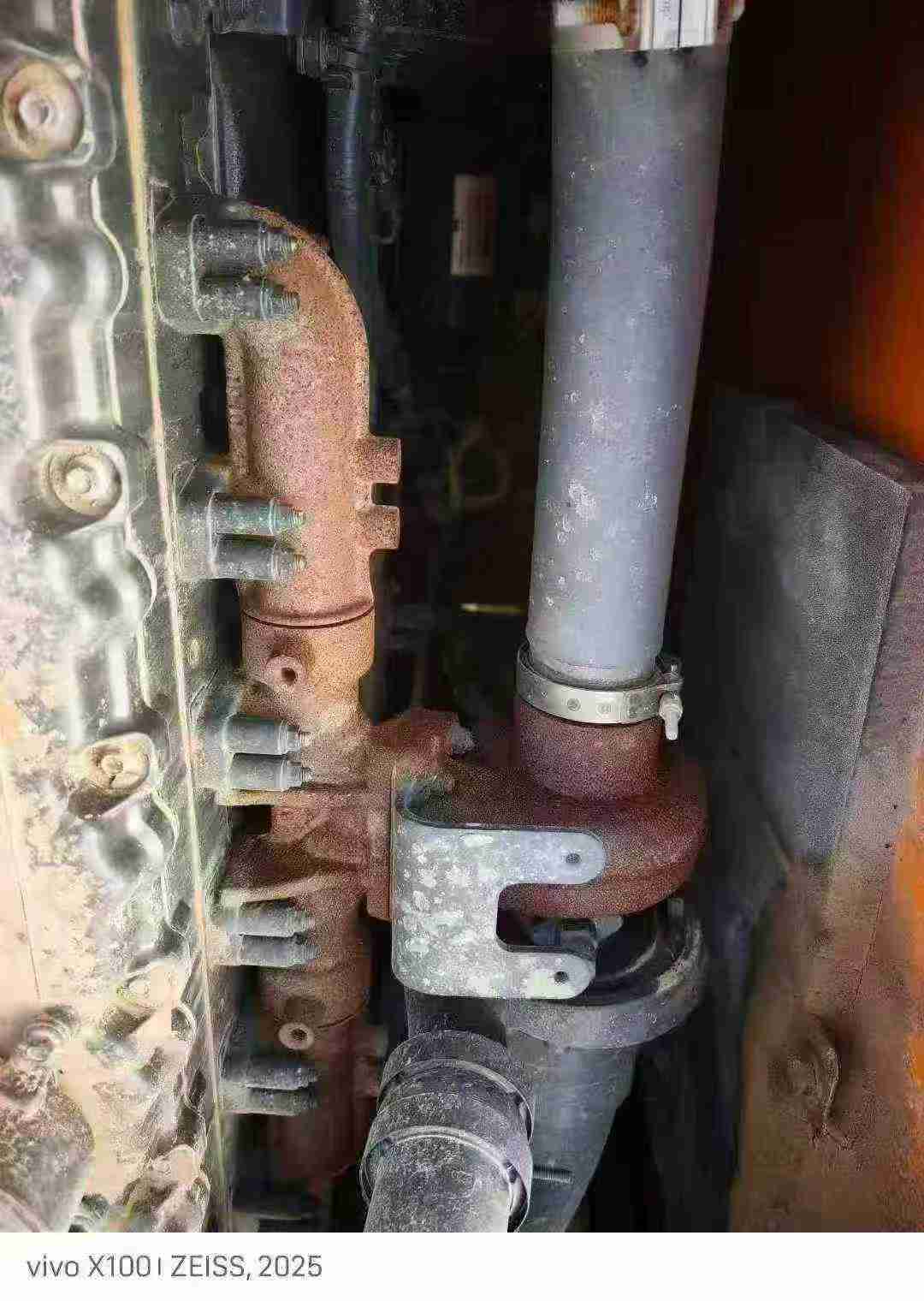 Used Doosan DX15 Excavator 2022 Model / 7