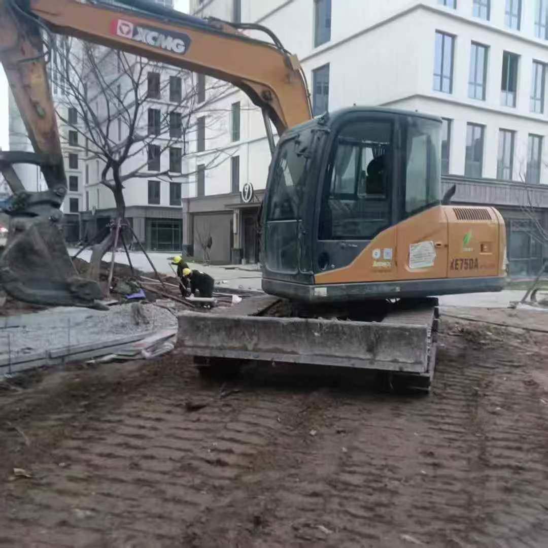 Used XCMG XE75DA Excavator 2022 Model / 2