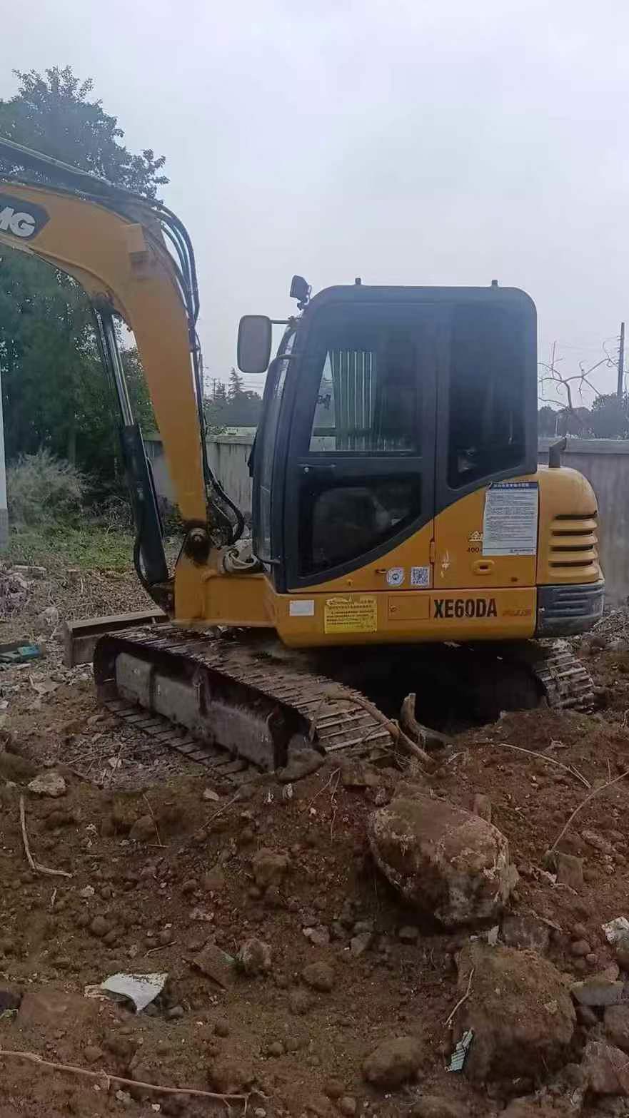 Used XCMG XE60D Excavator 2022 Model / 4