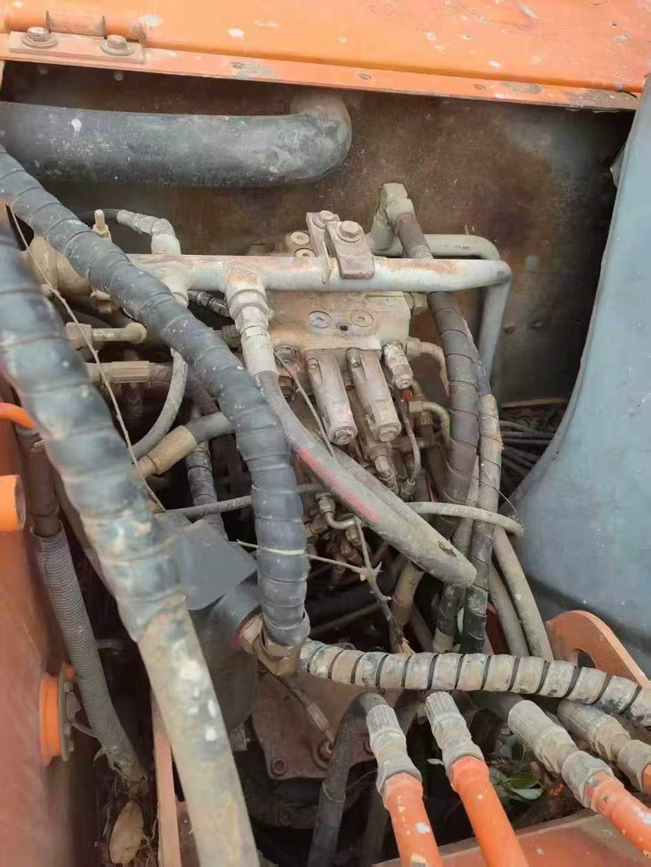 Used Hitachi ZX70 Excavator 2011 Model / 4