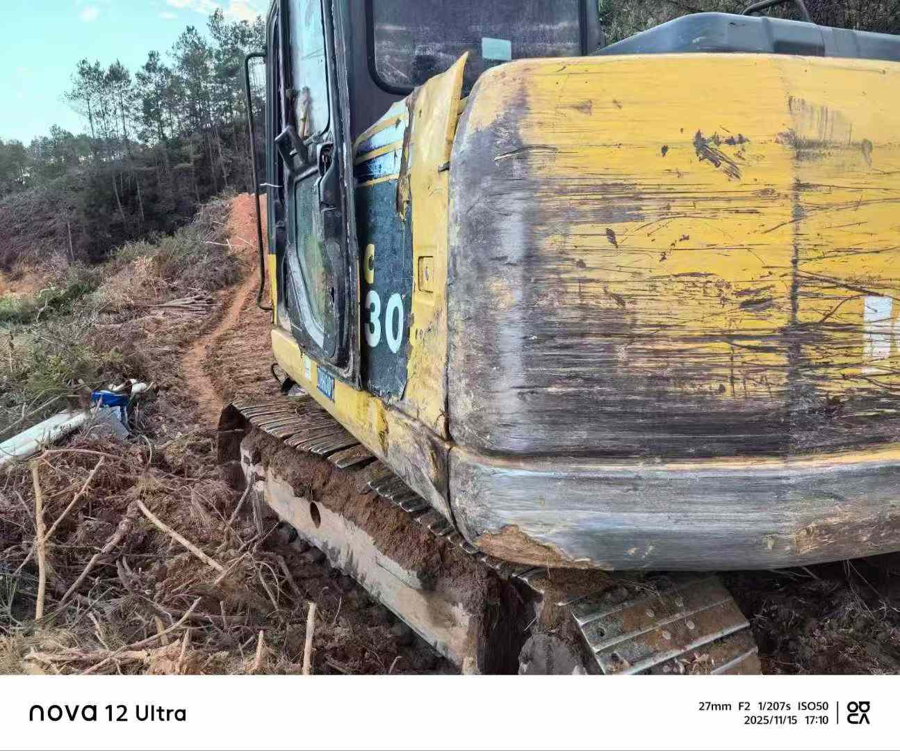 Used Komatsu PC30-7 Excavator 2016 Model / 3