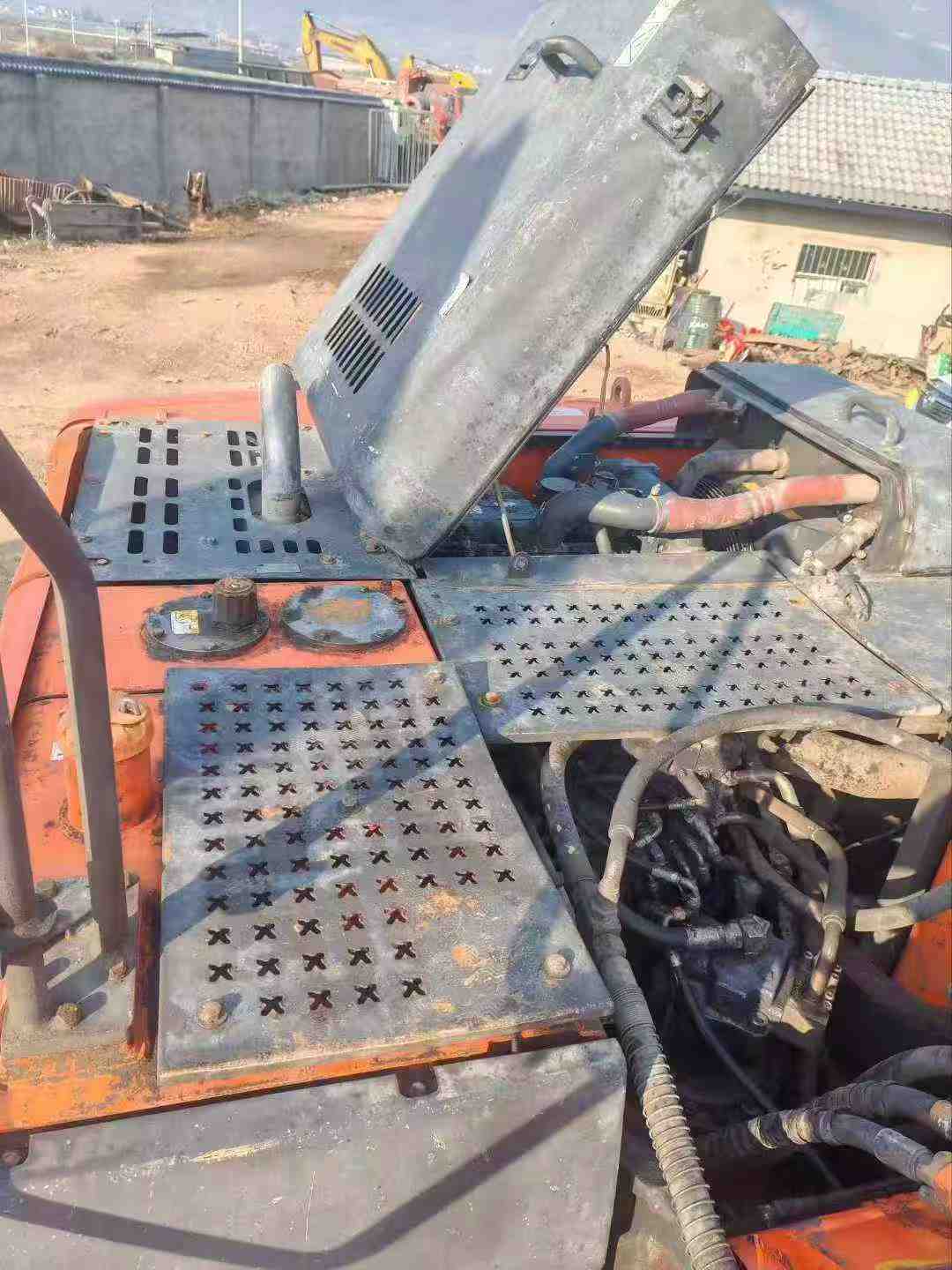 Used Doosan DX15 Excavator 2016 Model / 6