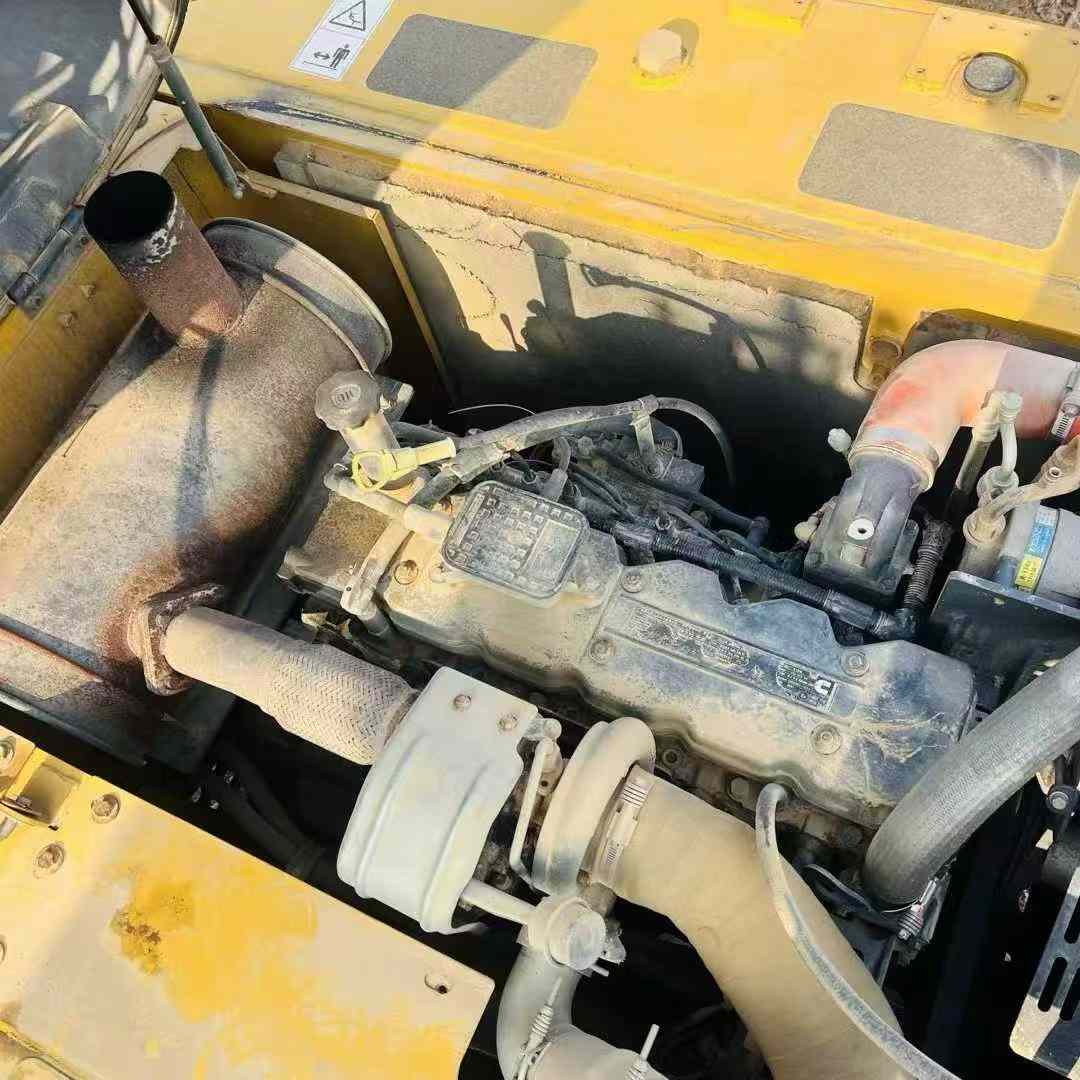 Used XCMG XE205GH Excavator 2020 Model / 6