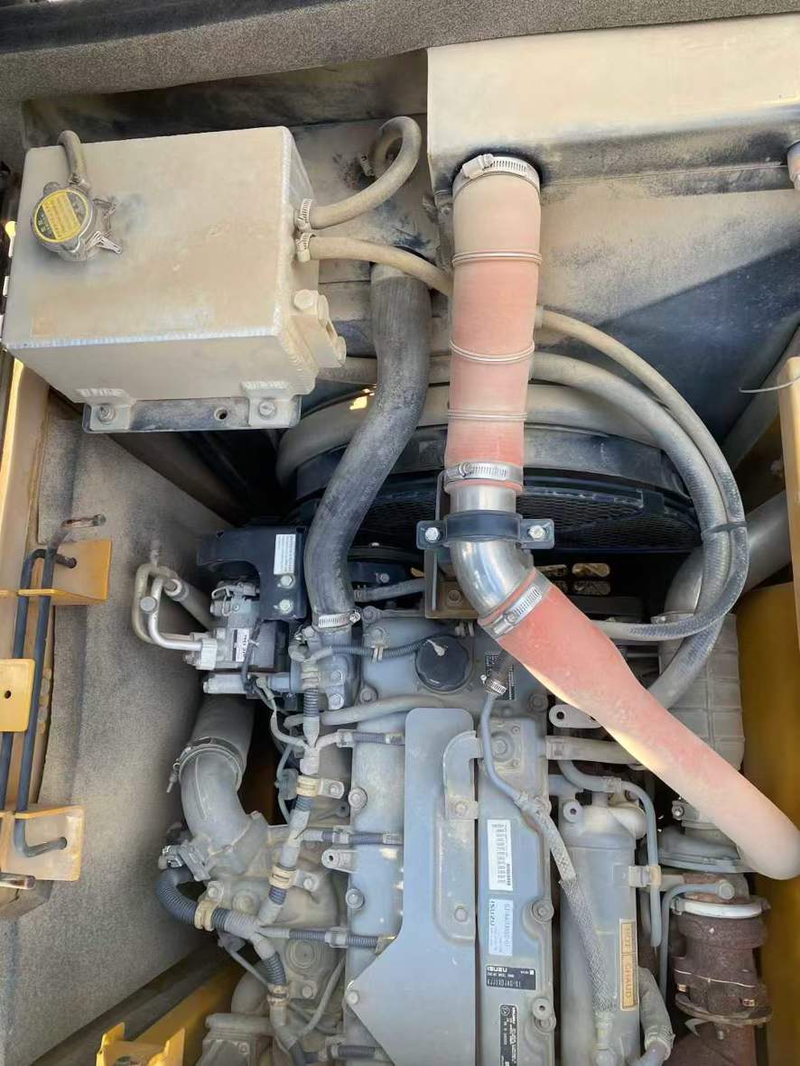 Used Sany SY135 Excavator 2020 Model / 8