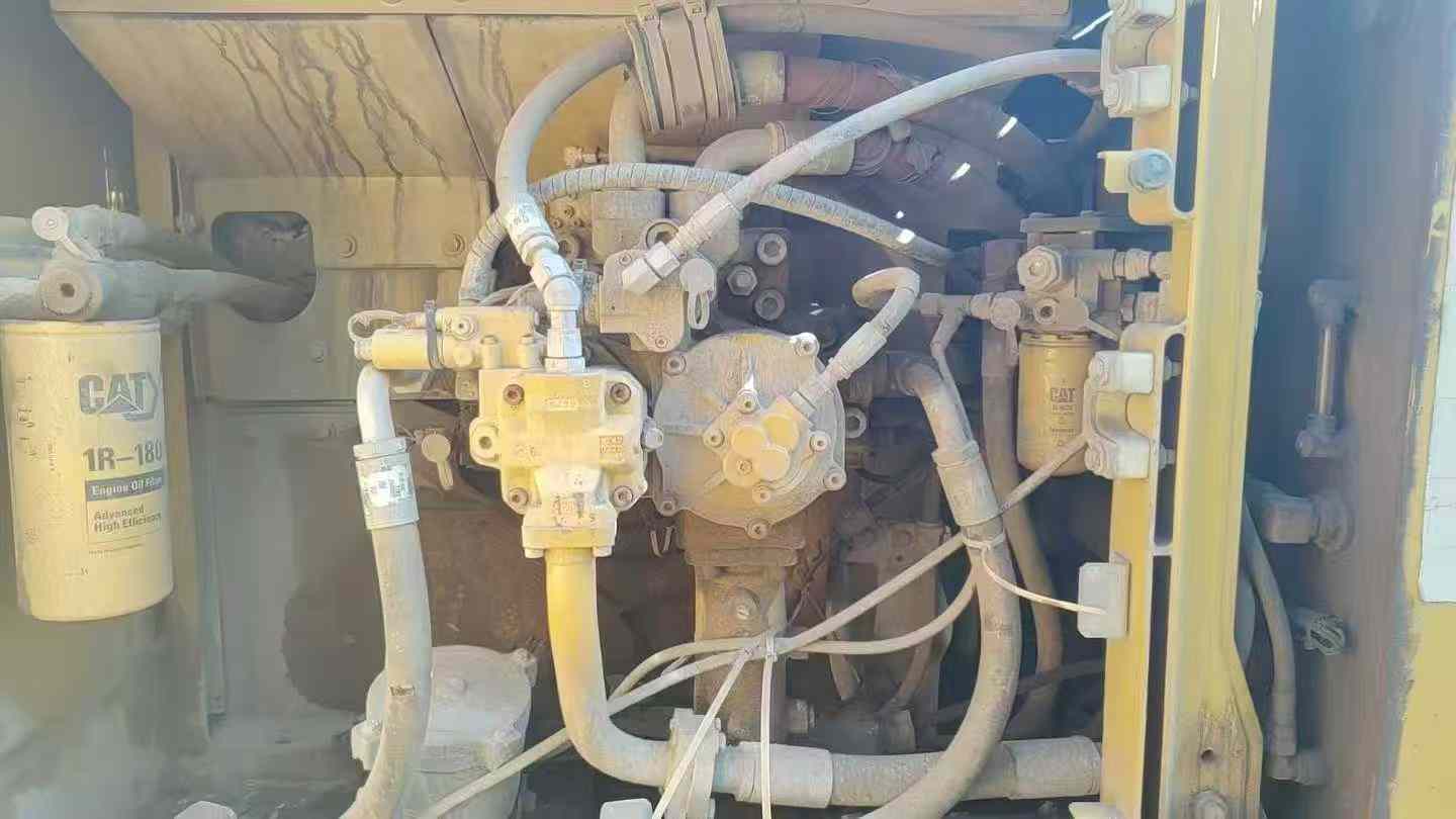 Used Caterpillar CT195 Excavator 2017 Model / 5