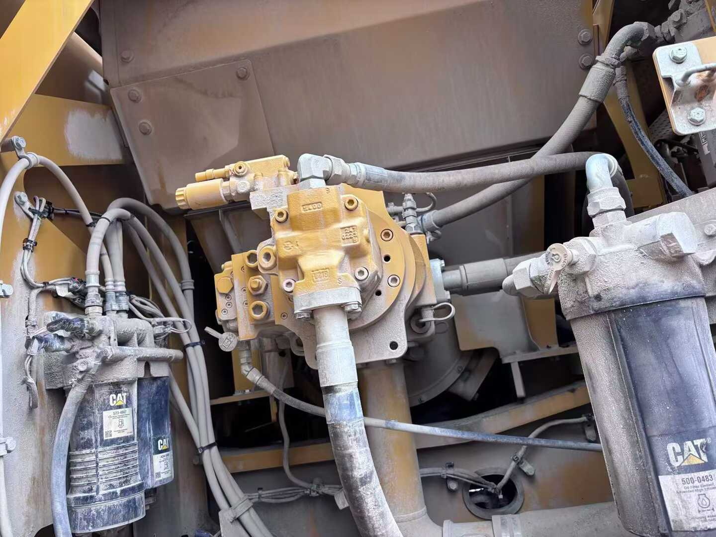 Used Caterpillar 350L Excavator 2021 Model / 3