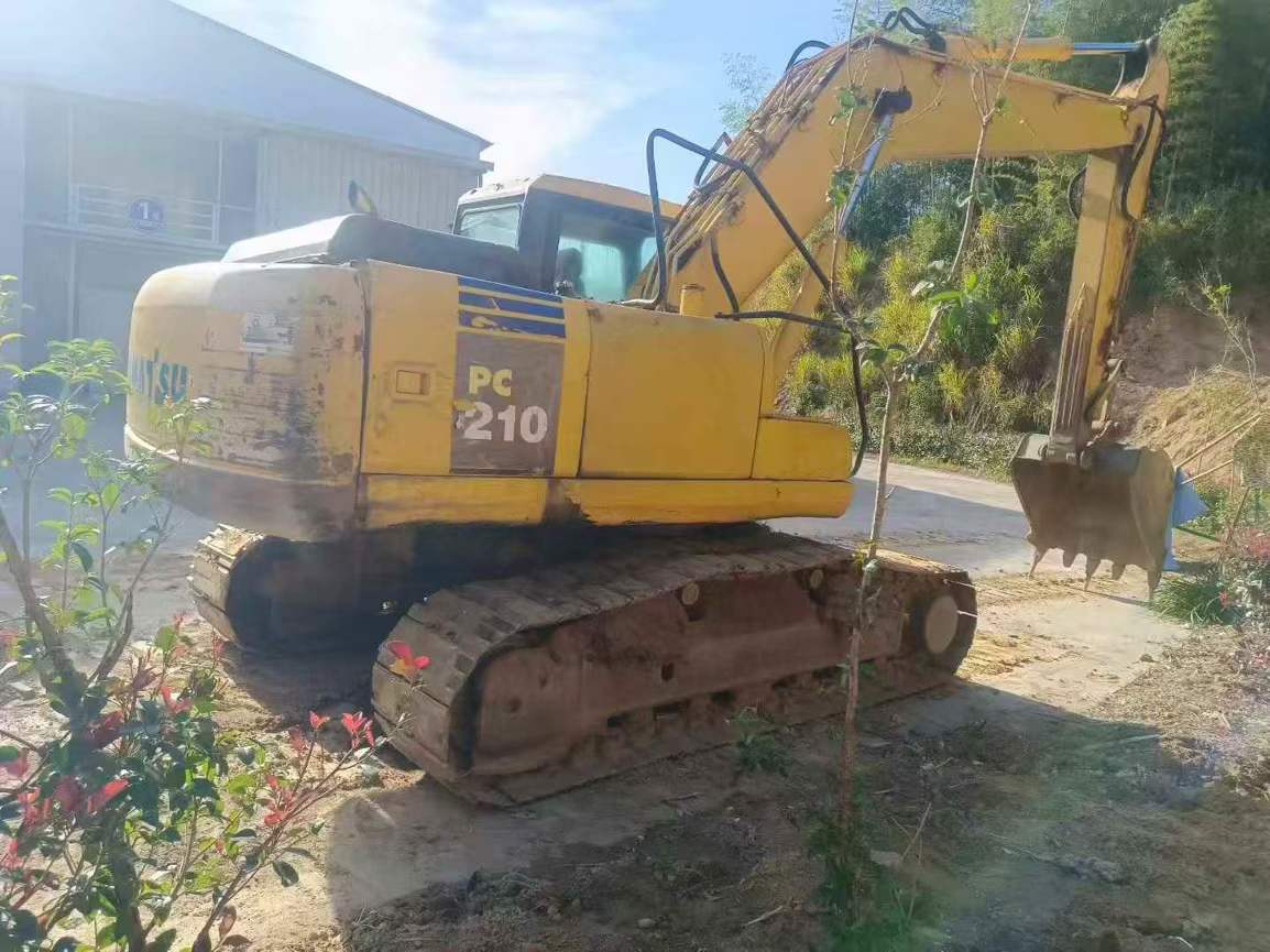 Used Komatsu PC210-7 Excavator 2016 Model / 2