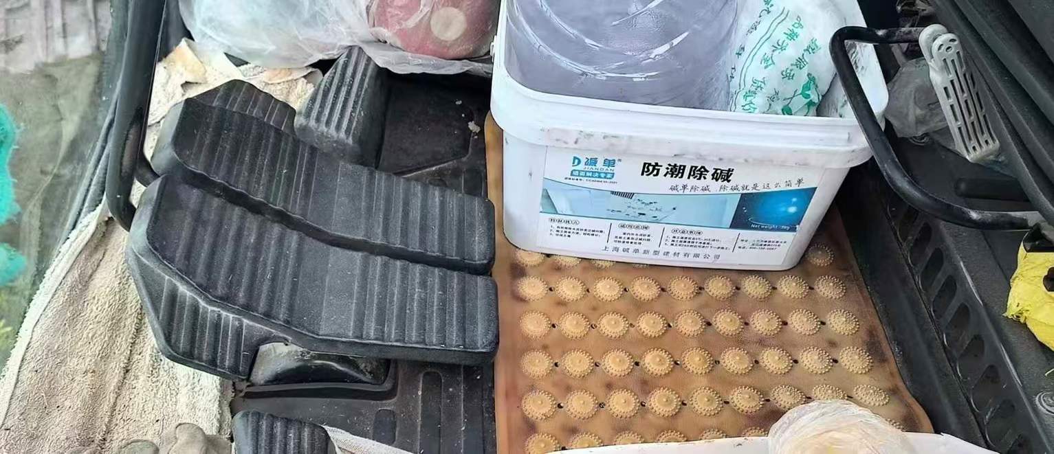 Used Komatsu PW200-7 Excavator 2007 Model / 7