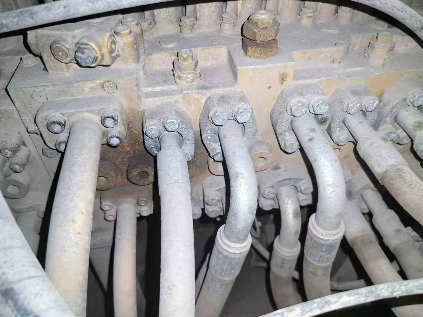 Used Caterpillar 323 Excavator 2021 Model / 3