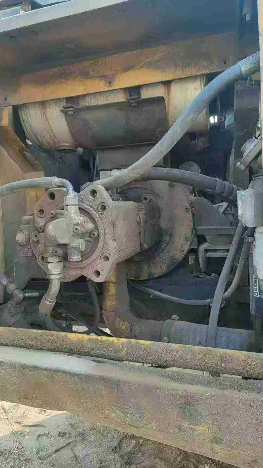 Used Hyundai R215-7 Excavator 2016 Model / 2