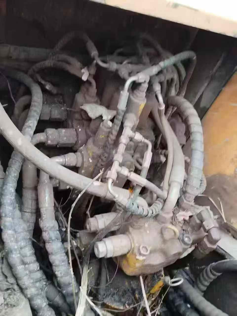 Used Sany SY135 Excavator 2014 Model / 4