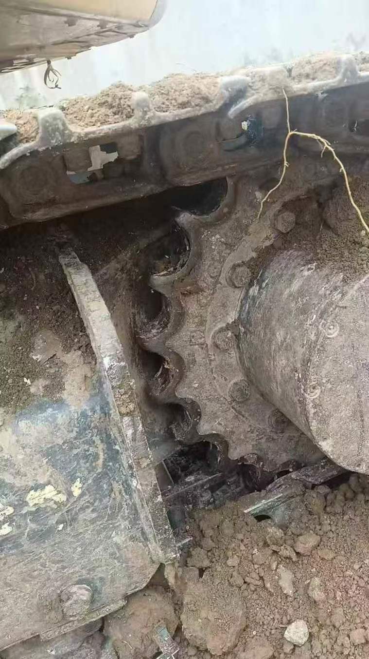 Used XCMG XE60D Excavator 2022 Model / 6