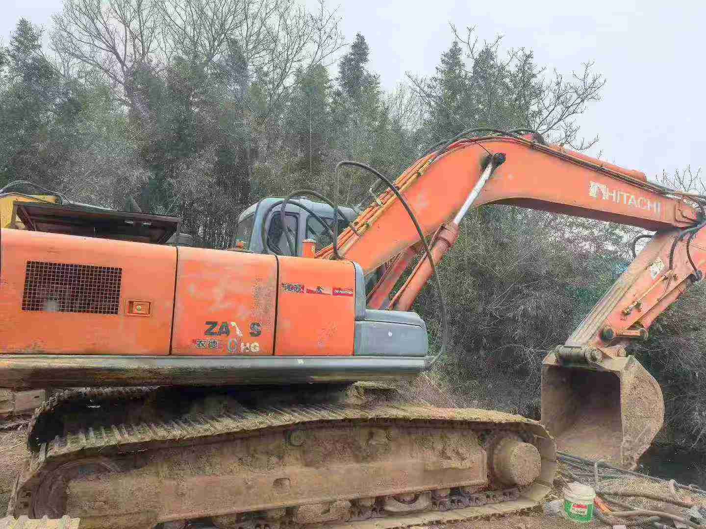 Used Hitachi ZW250 Excavator 2011 Model / 3