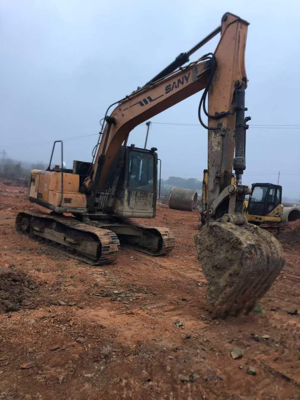 Used Sany SY135 Excavator 2013 Model / 3