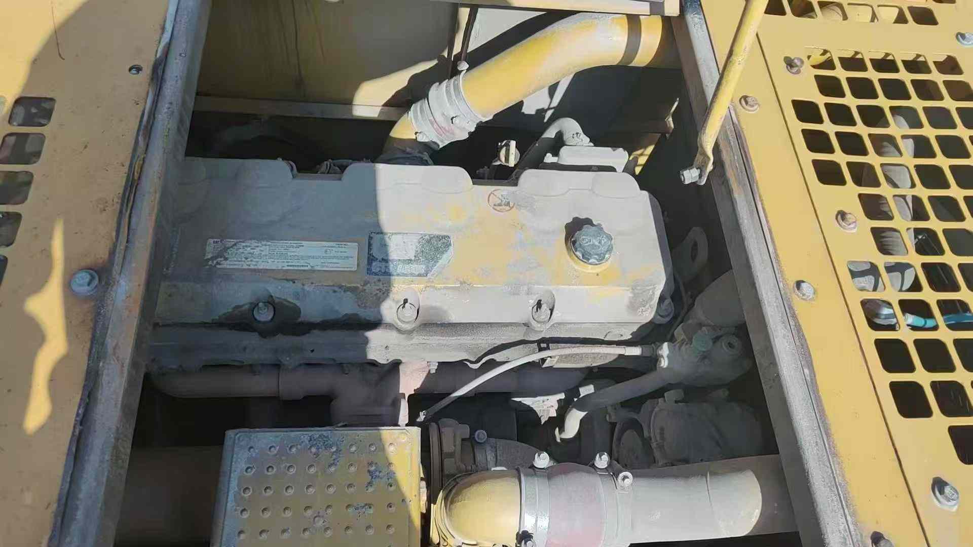 Used Caterpillar CT195 Excavator 2017 Model / 4