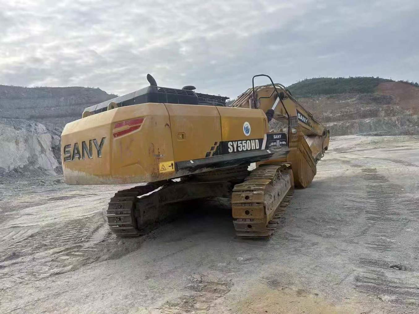 Used Sany SY55 Excavator 2020 Model / 2