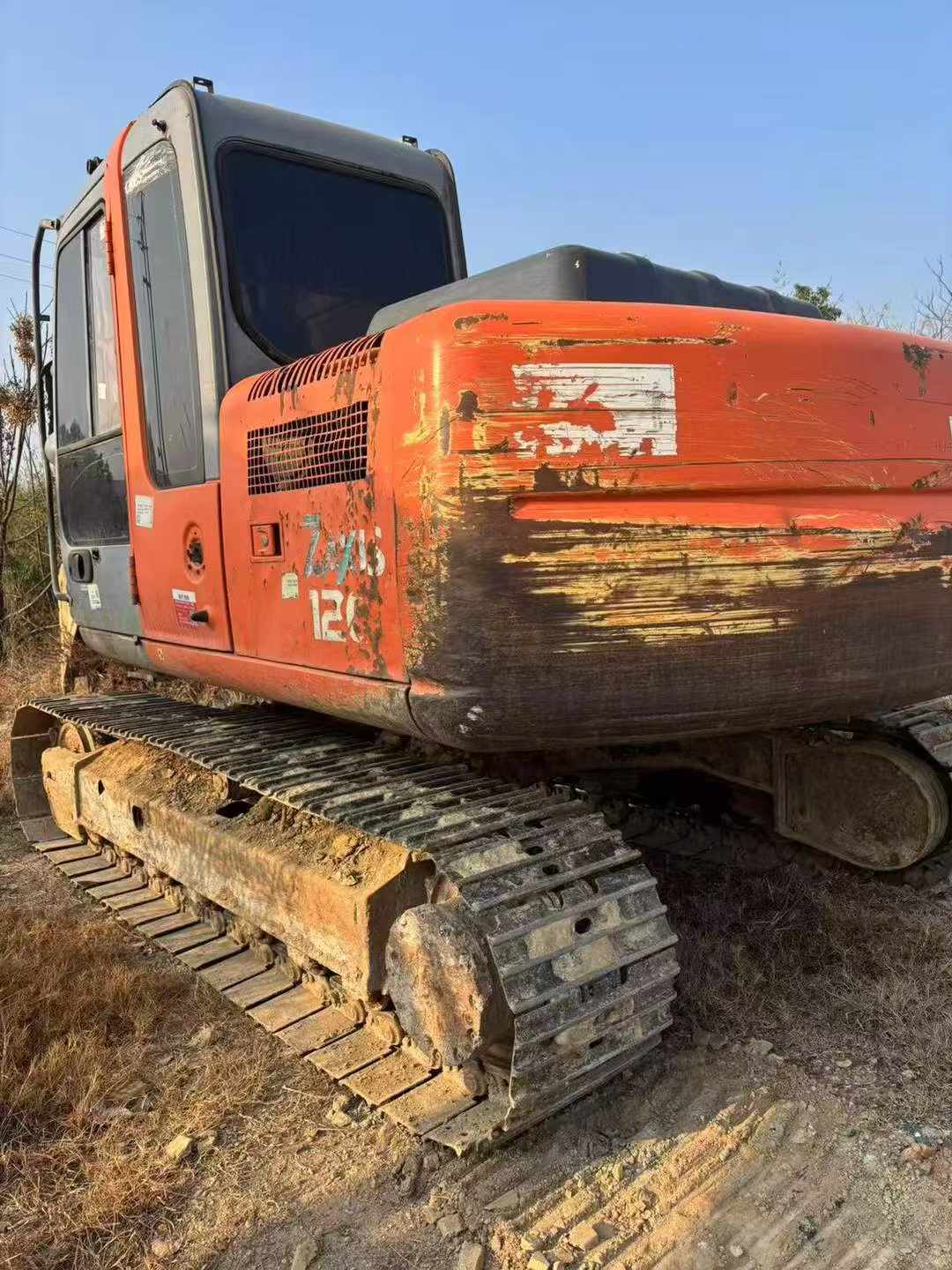 Used Hitachi ZX120 Excavator 2011 Model / 3