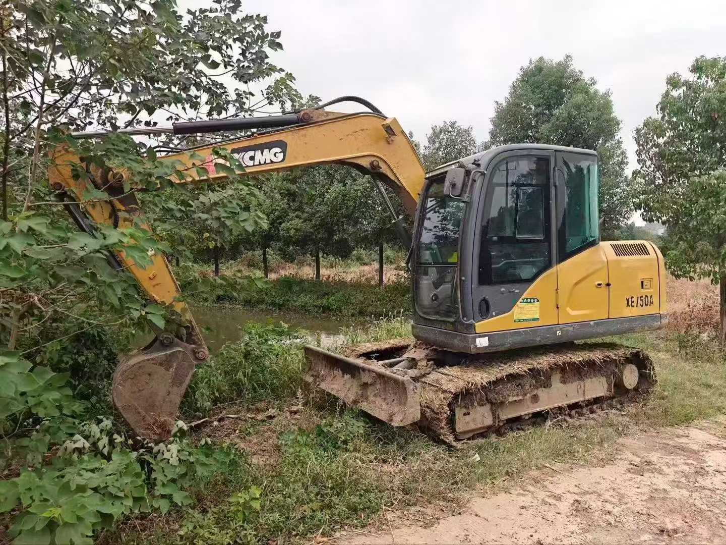 51挖机