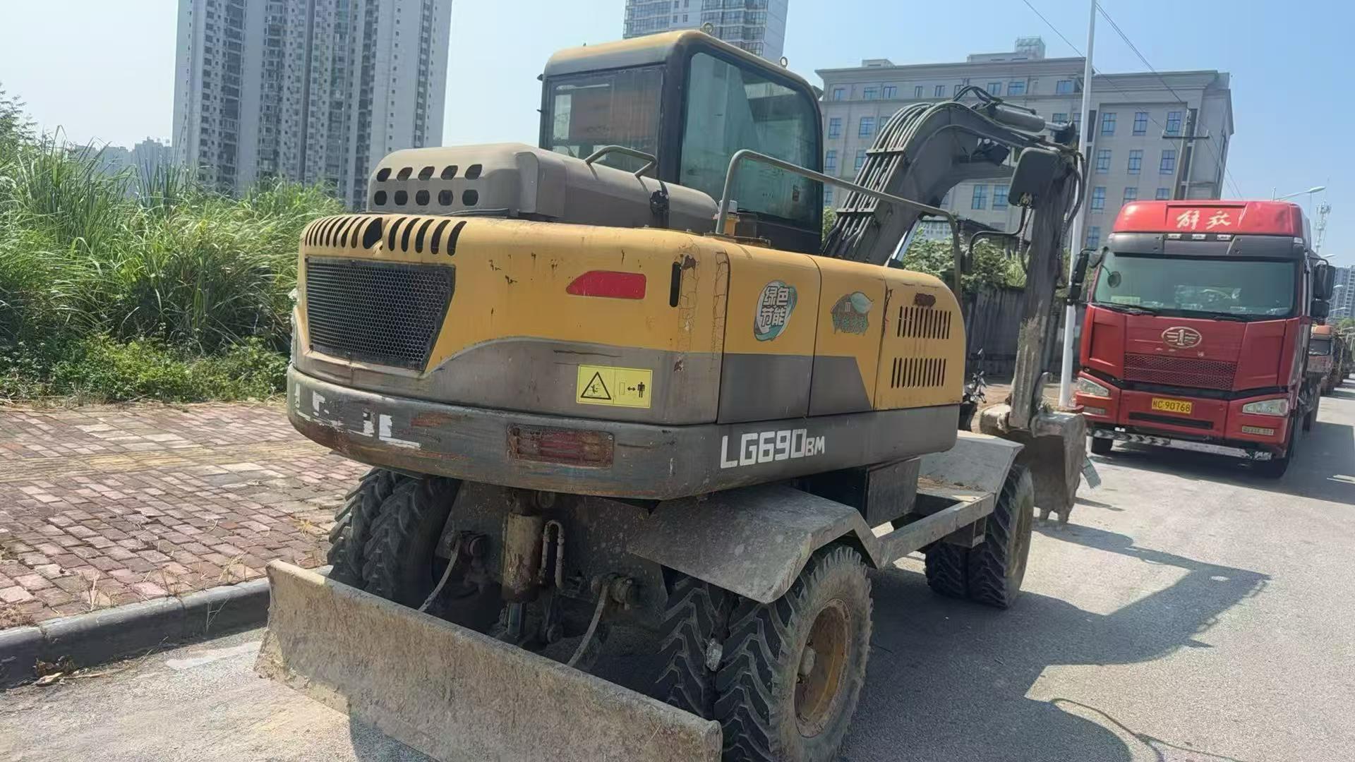 51挖机