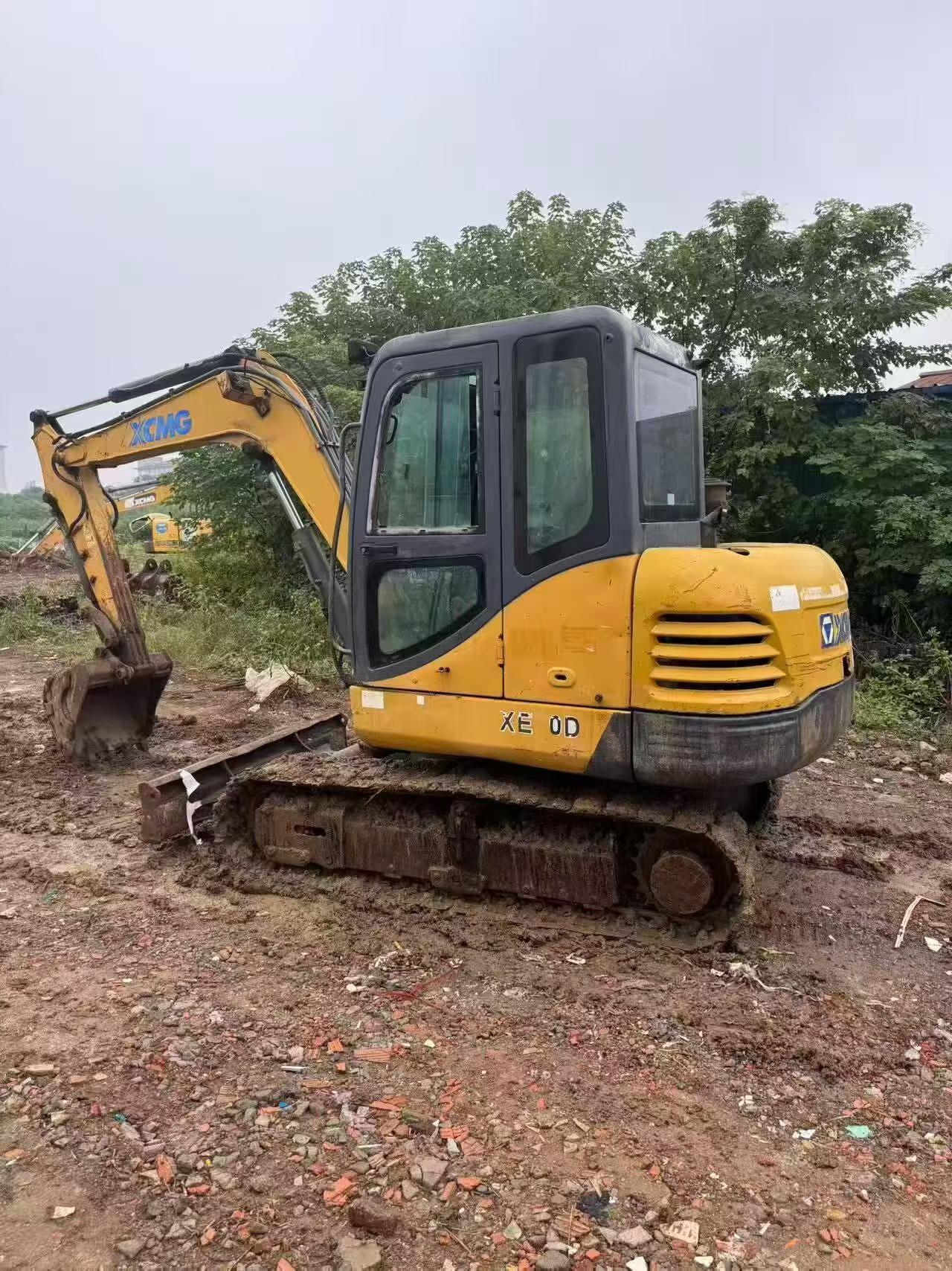 51挖机