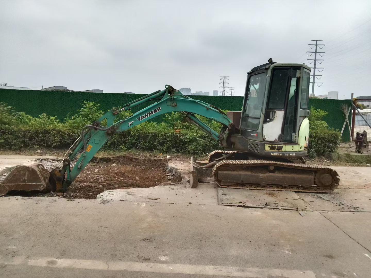 51挖机