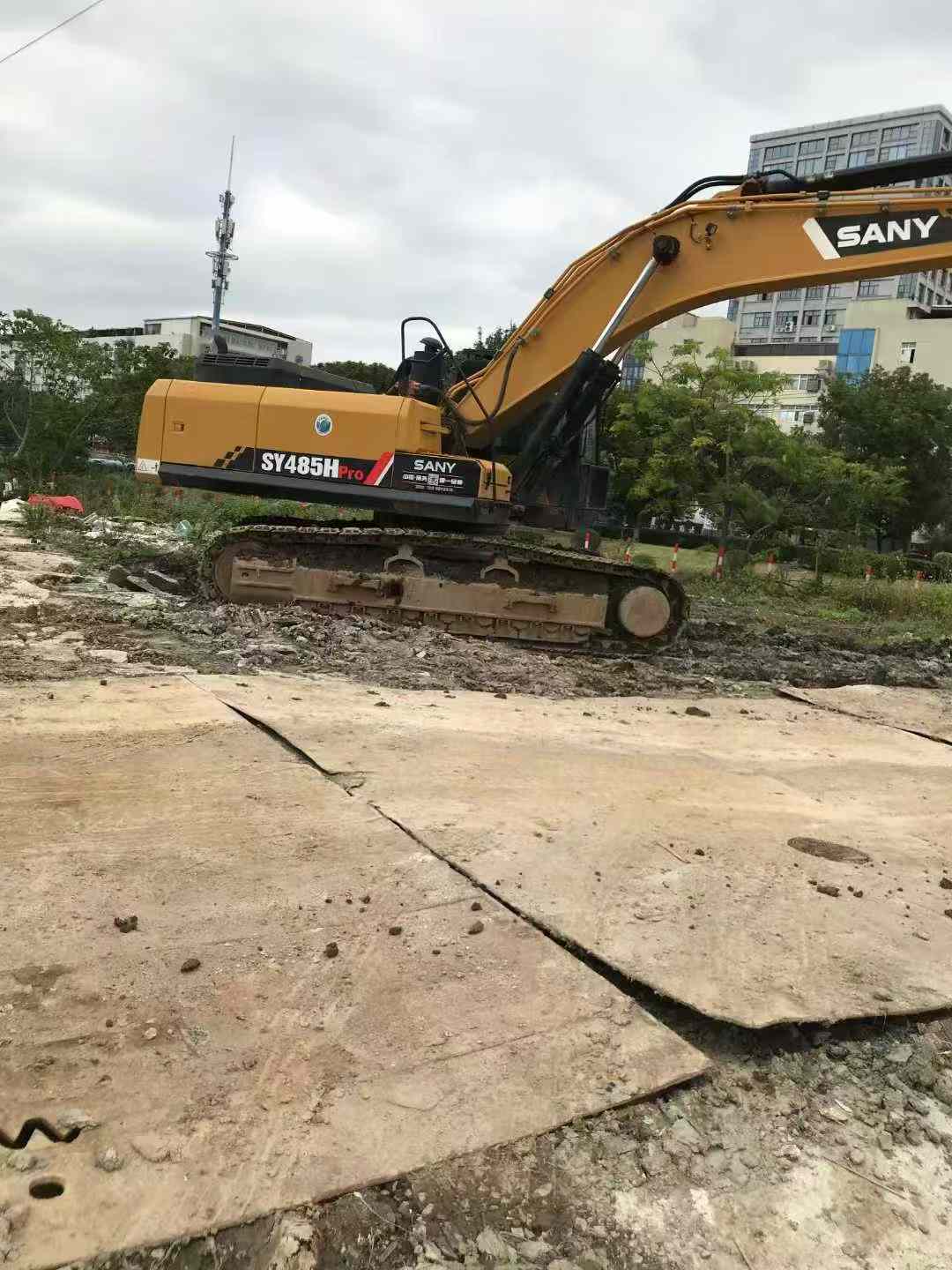 51挖机