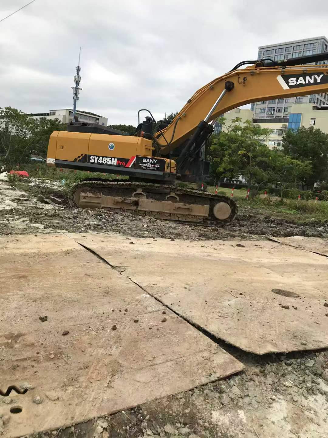 51挖机