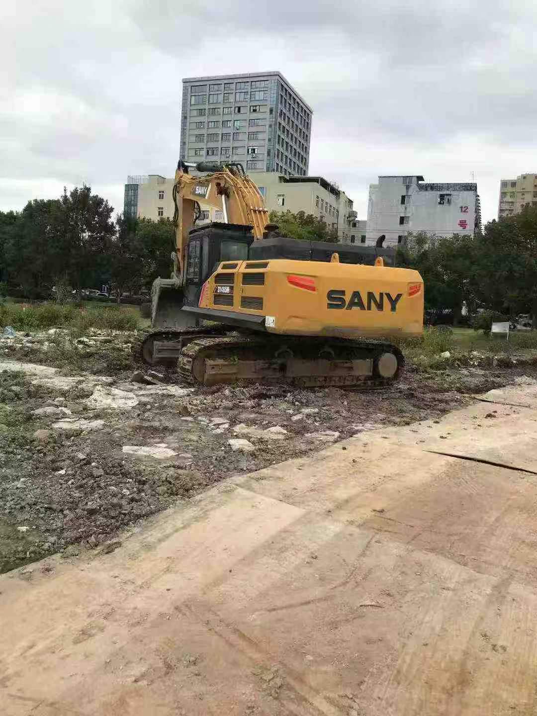 51挖机