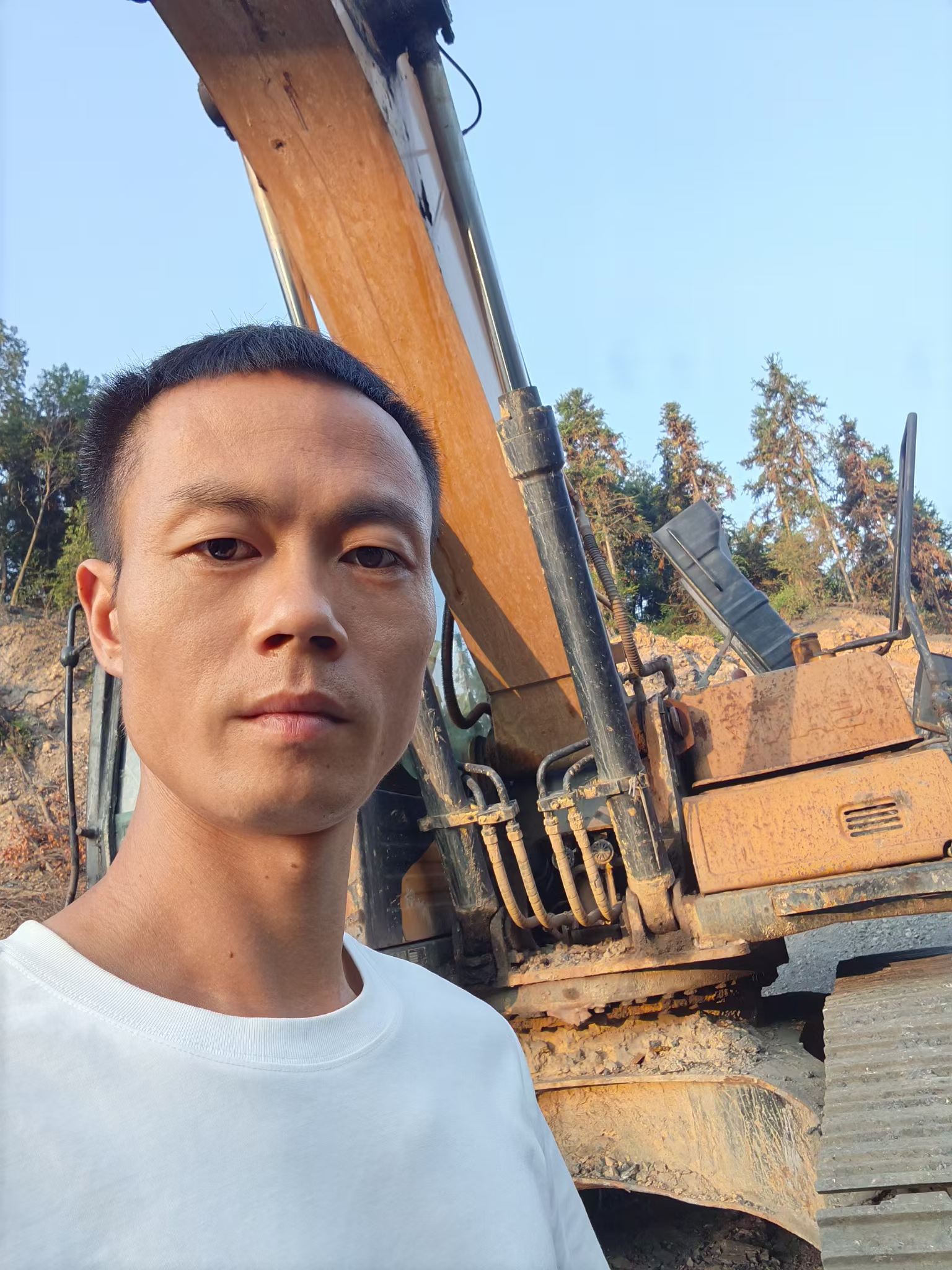 51挖机