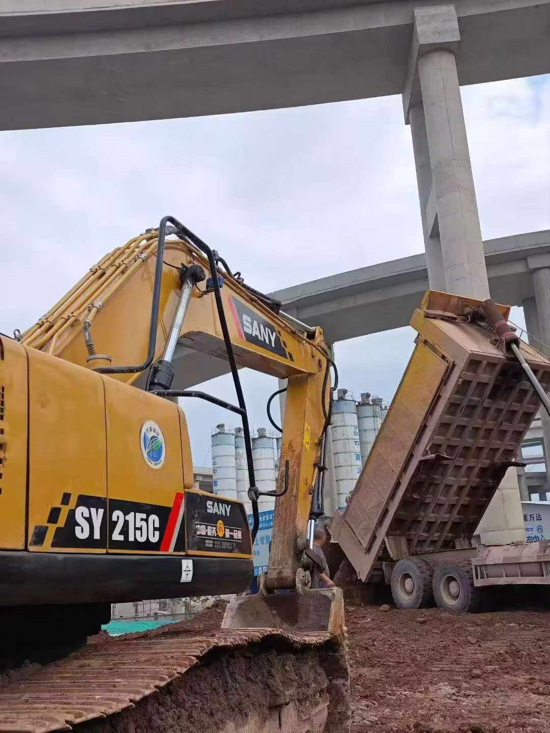 51挖机