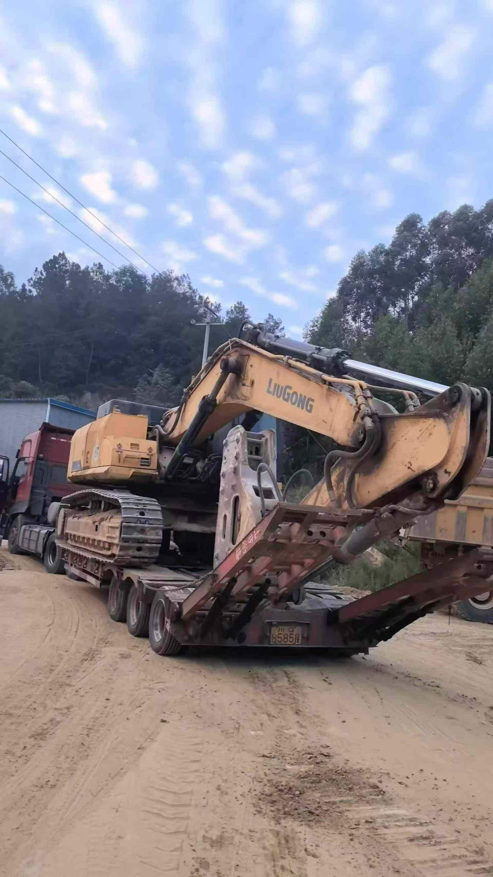 51挖机