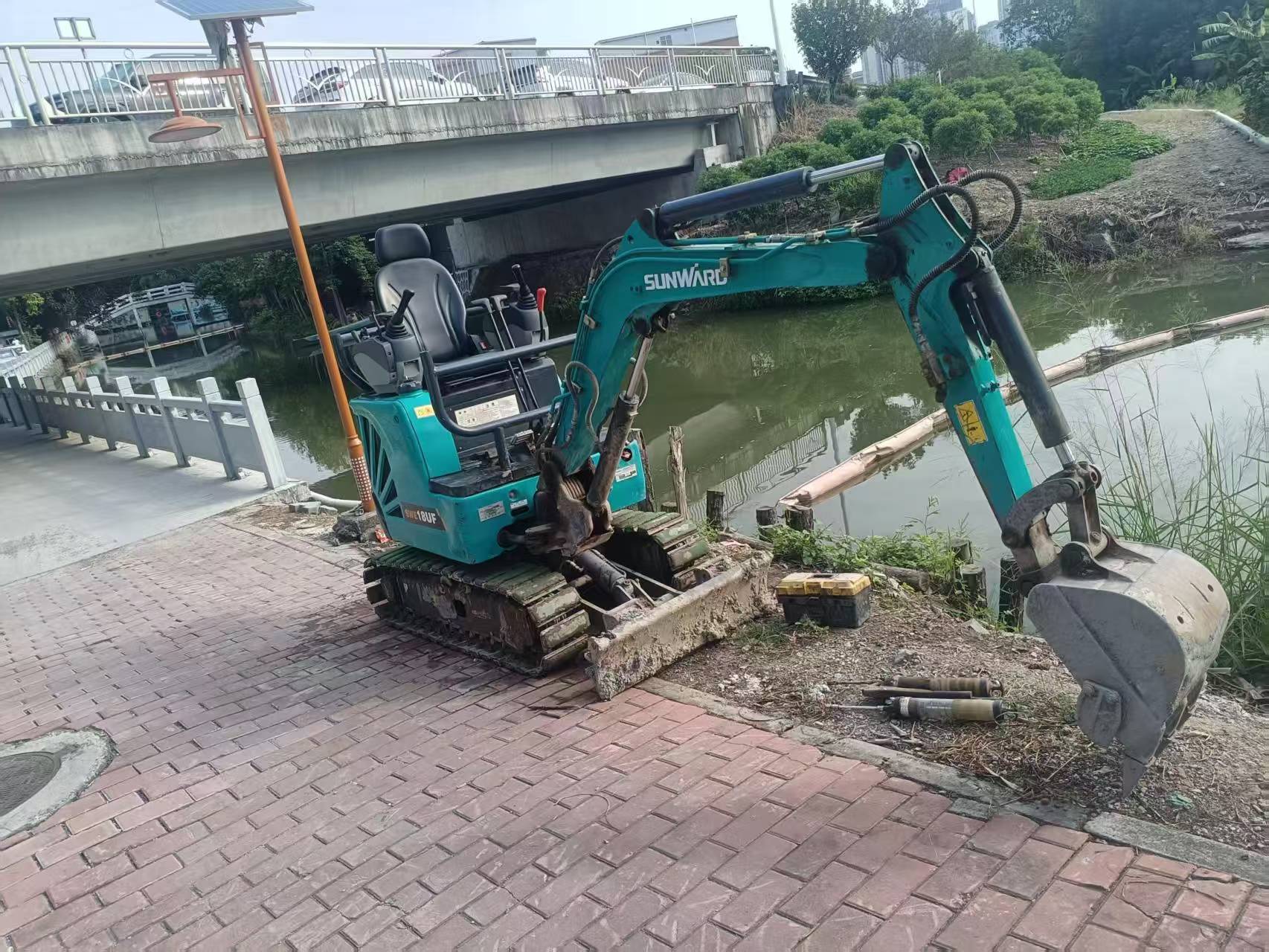51挖机