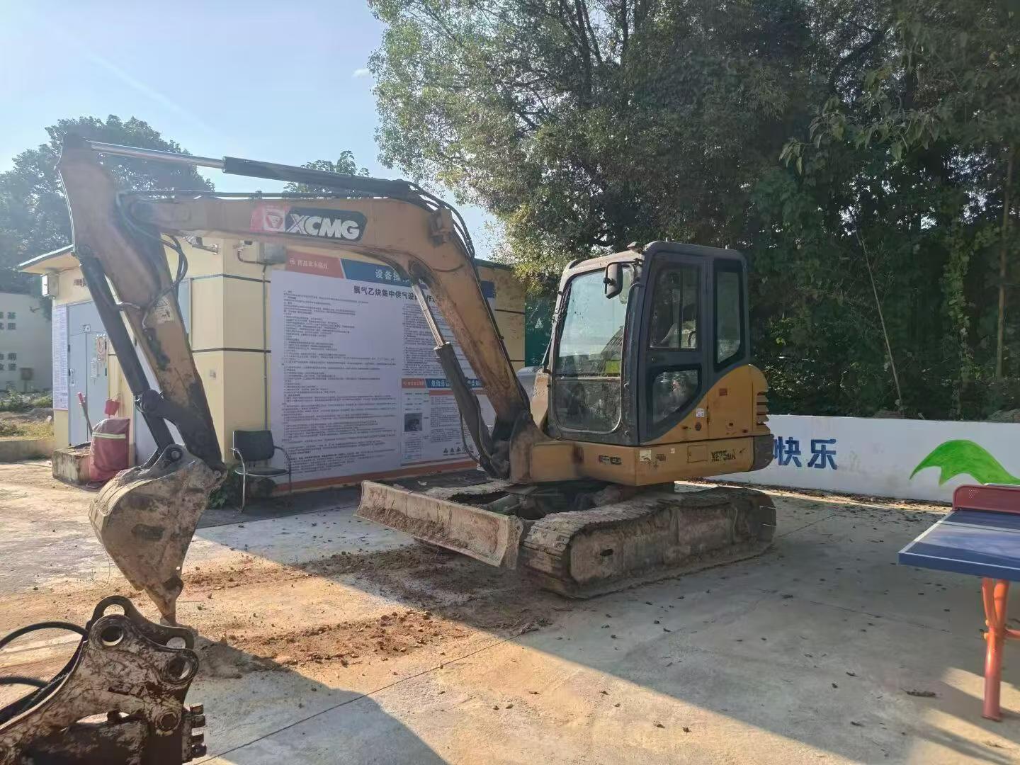 51挖机