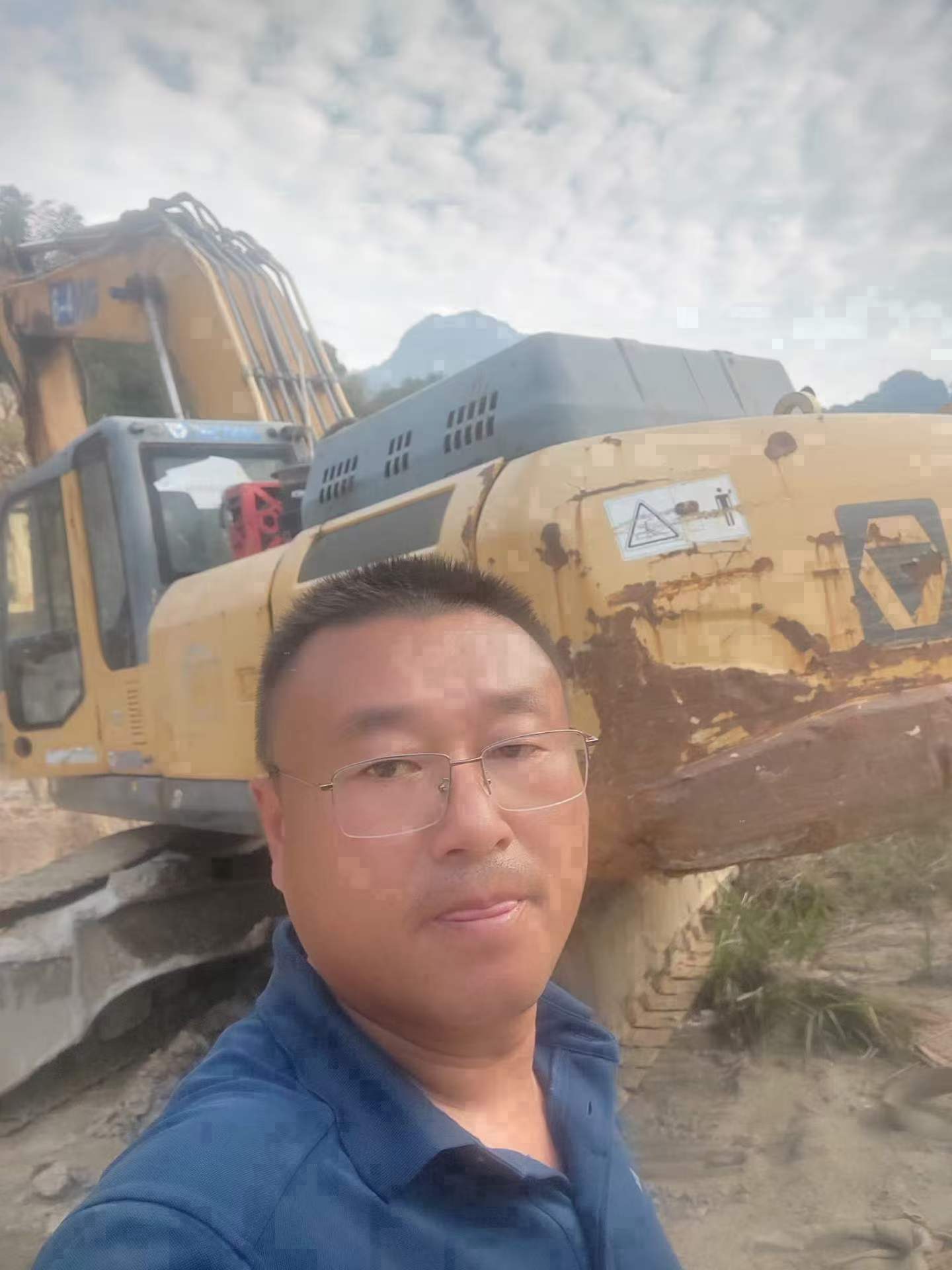 51挖机