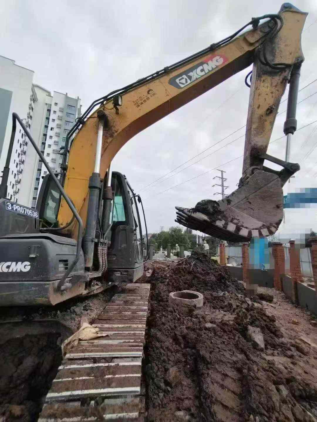 51挖机