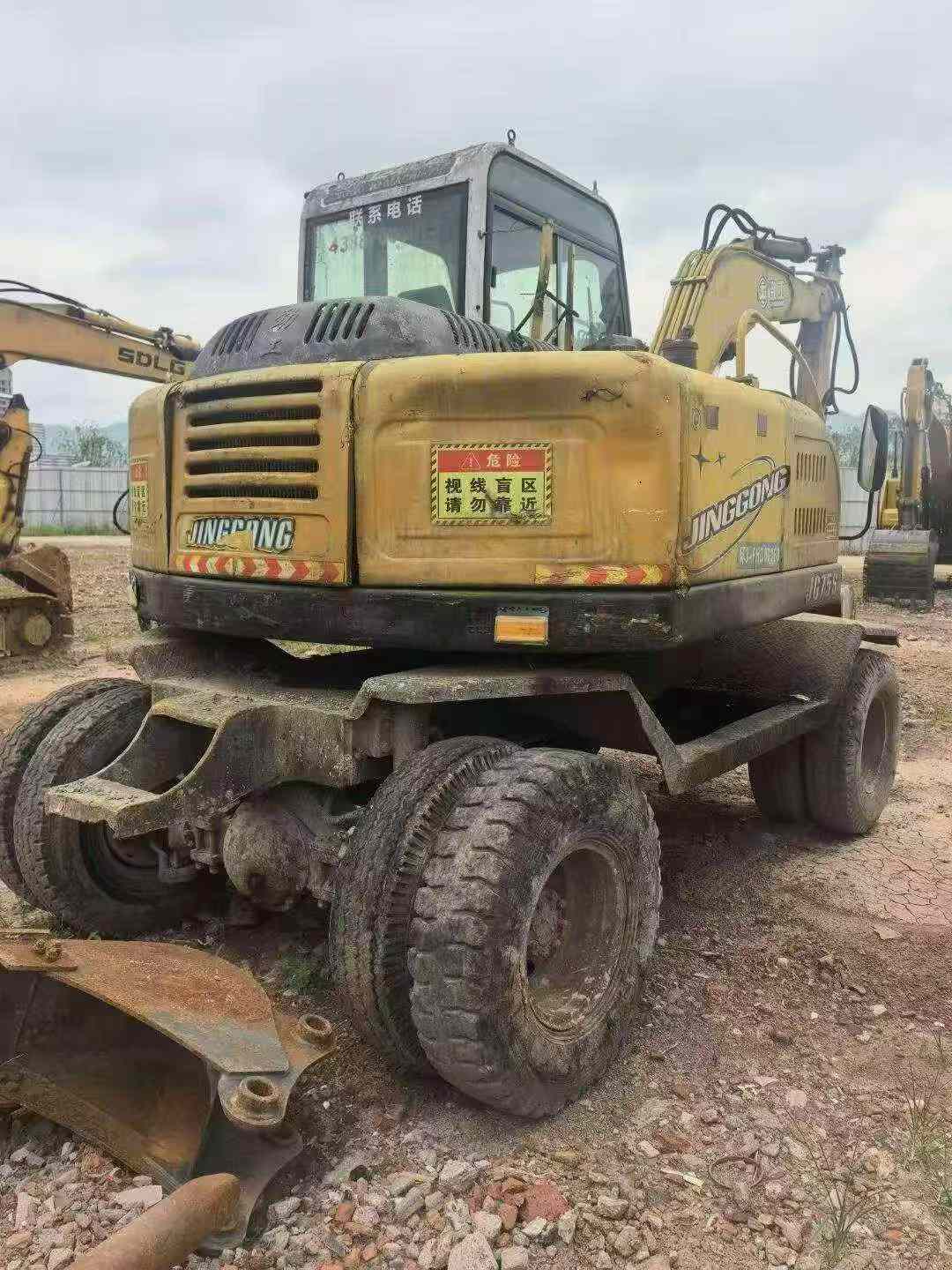 51挖机