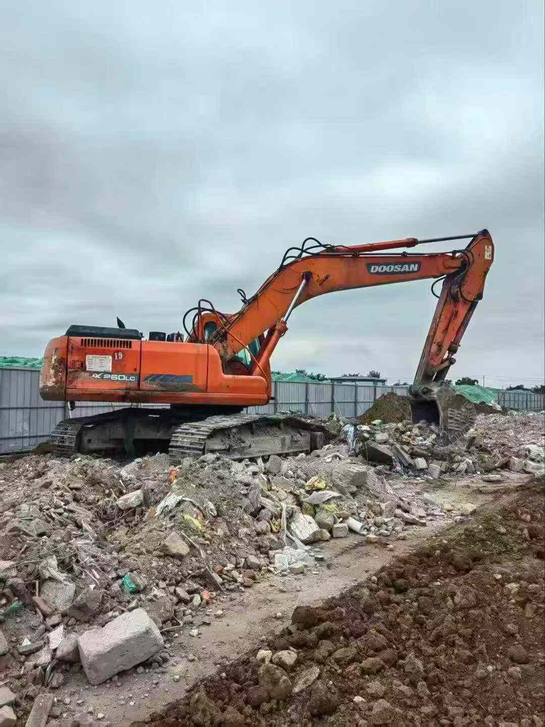51挖机