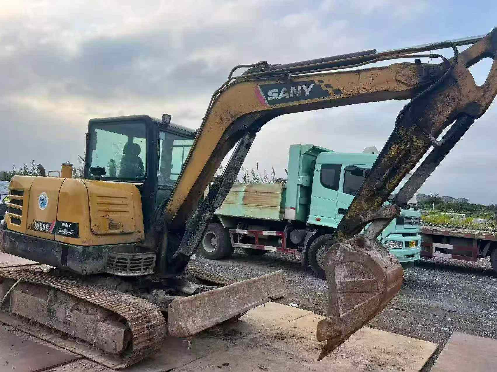 51挖机