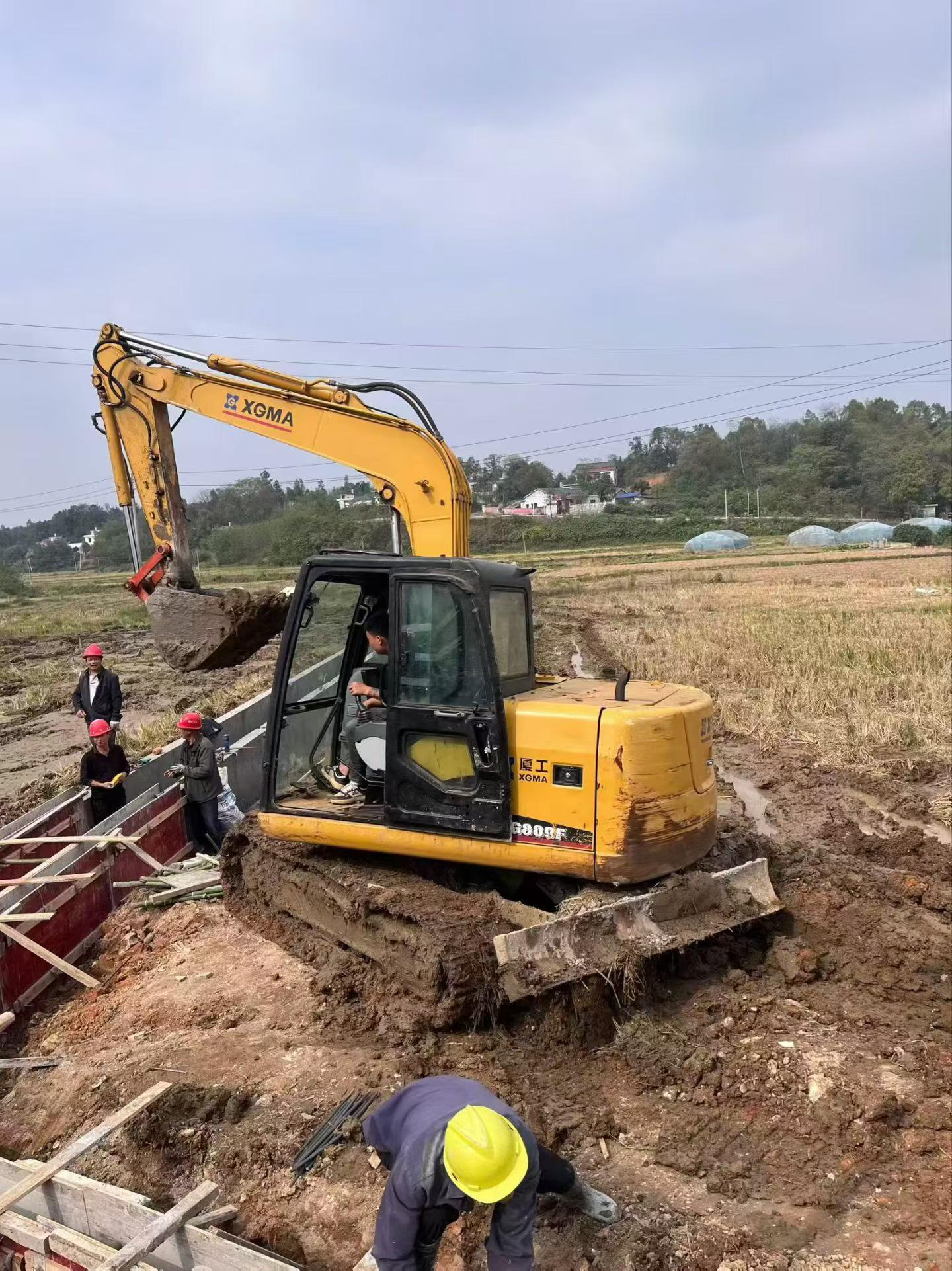 51挖机